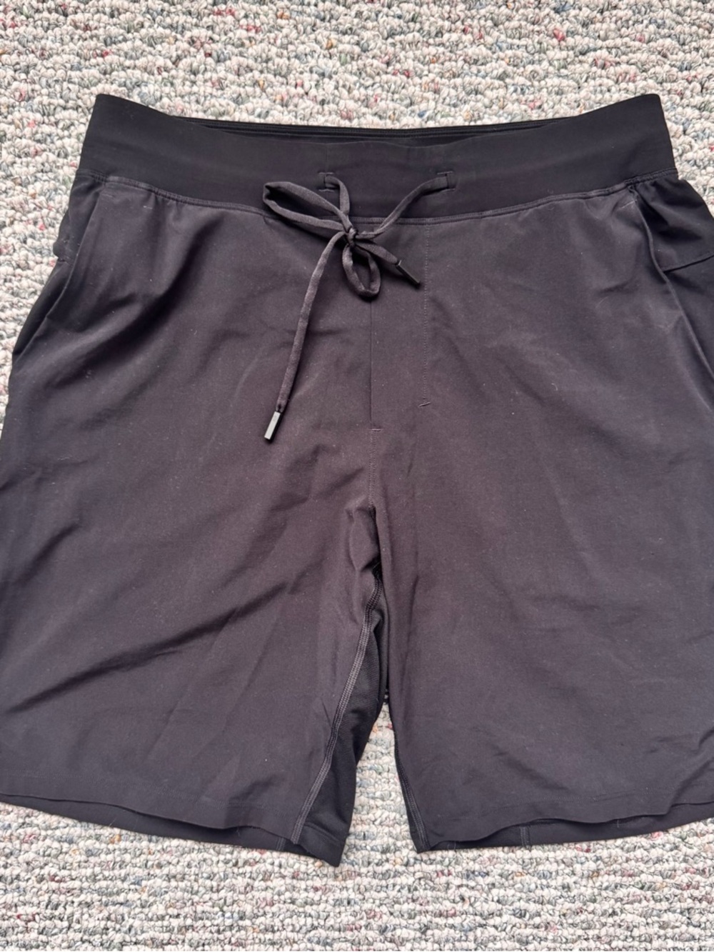 lululemon athletica Men's Black Stretch Drawstring Athletic Shorts